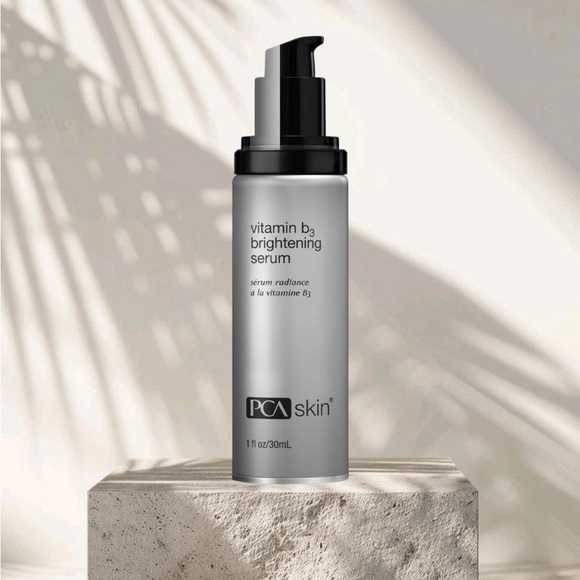 + FREE GIFT with Purchase! PCA SKIN b3 Brightening Serum - Sealed & New in Box - Picture 3 of 3